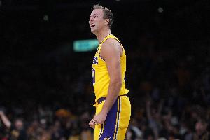 NBA老鷹vs爵士_NBA老鷹vs爵士免下載直播_NBA老鷹vs爵士網頁直接觀看-